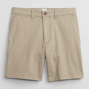 Gap Men's Khaki 7" Essential Khaki Shorts/ NWT / Size 40 W